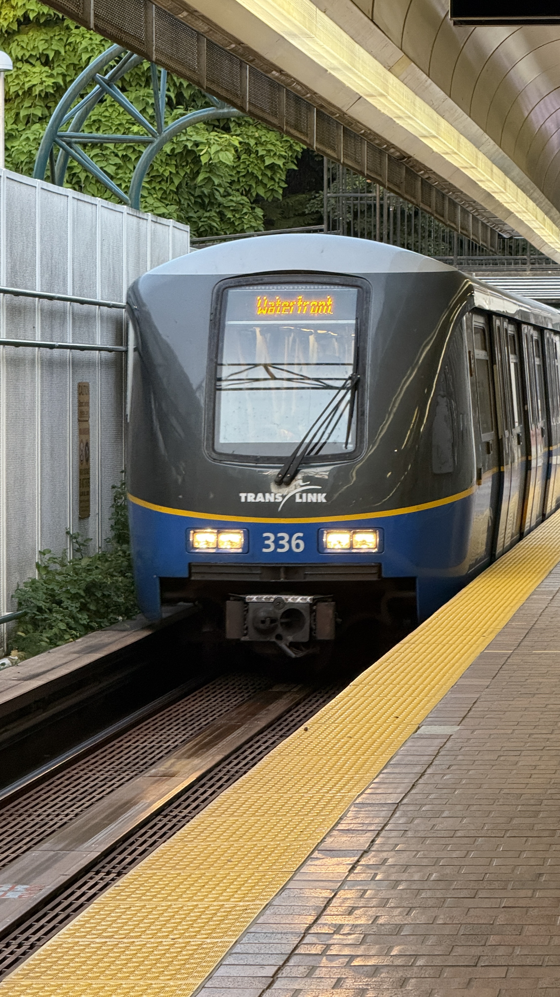 Vancouver: SkyTrain